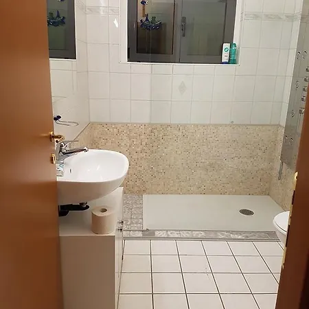 Casa Ines Alloggio in famiglia *